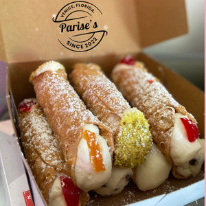 1 dozen assorted cannoli